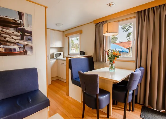 Lakefront W Terrace Well (Limburg)