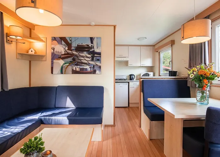 Chalet Lakefront W Terrace Well (Limburg)