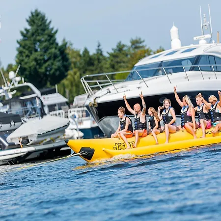 Chalet Lakefront W Terrace *